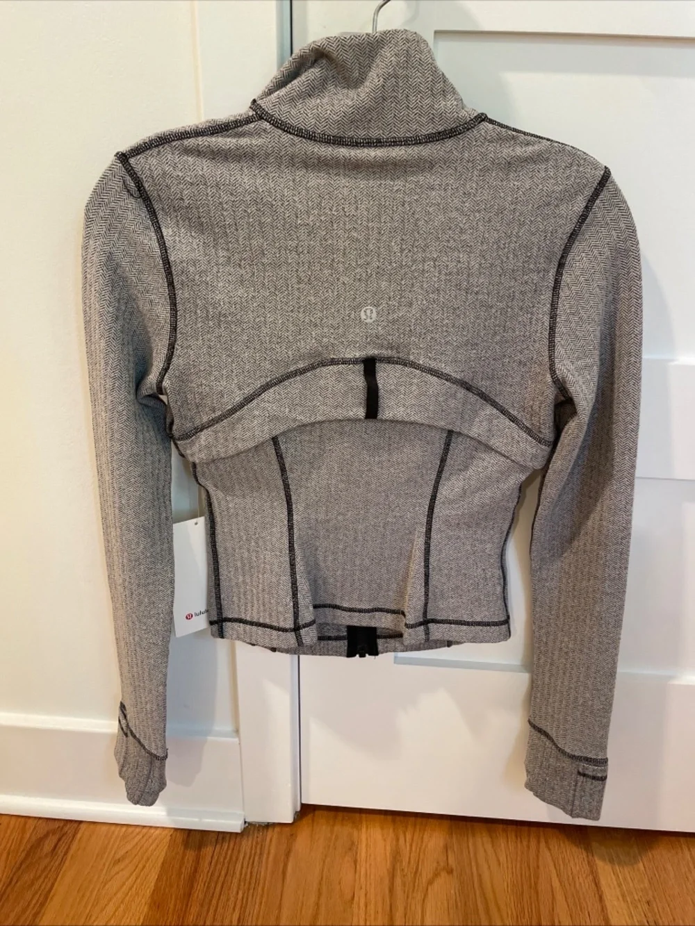 Lululemon Define Cropped Jacket Herringbone Size 4 - Picture 3 of 13